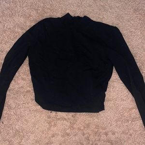 Longsleeve mock neck